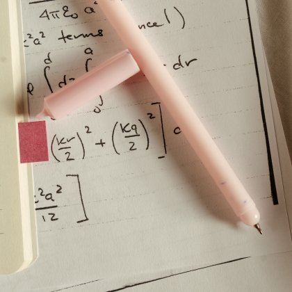 ਗਣਿਤ ਅਤੇ ਵਿਗਿਆਨ ਦੀਆਂ ਕਿਤਾਬਾਂ