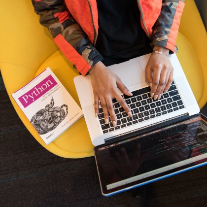 ਕੰਪਿ uting ਟਿੰਗ ਅਤੇ ਜਾਣਕਾਰੀ ਤਕਨਾਲੋਜੀ ਦੀਆਂ ਕਿਤਾਬਾਂ