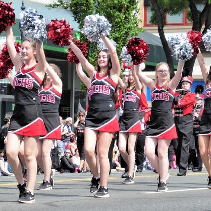 ਚੀਅਰਲੀਡਿੰਗ