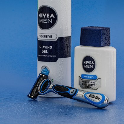ਸ਼ੇਵਿੰਗ ਅਤੇ ਦਾੜ੍ਹੀ ਦੀ ਦੇਖਭਾਲ