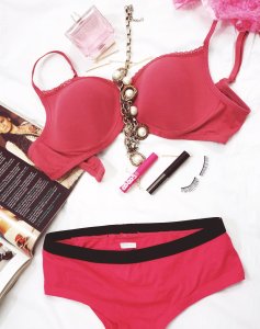 महिला पँटी