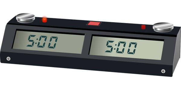 डिजिटल बुद्धिबळ घड्याळ सेट करा