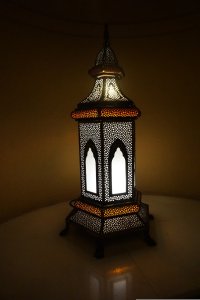 வடிவமைப்பாளர் தரை விளக்குகள்